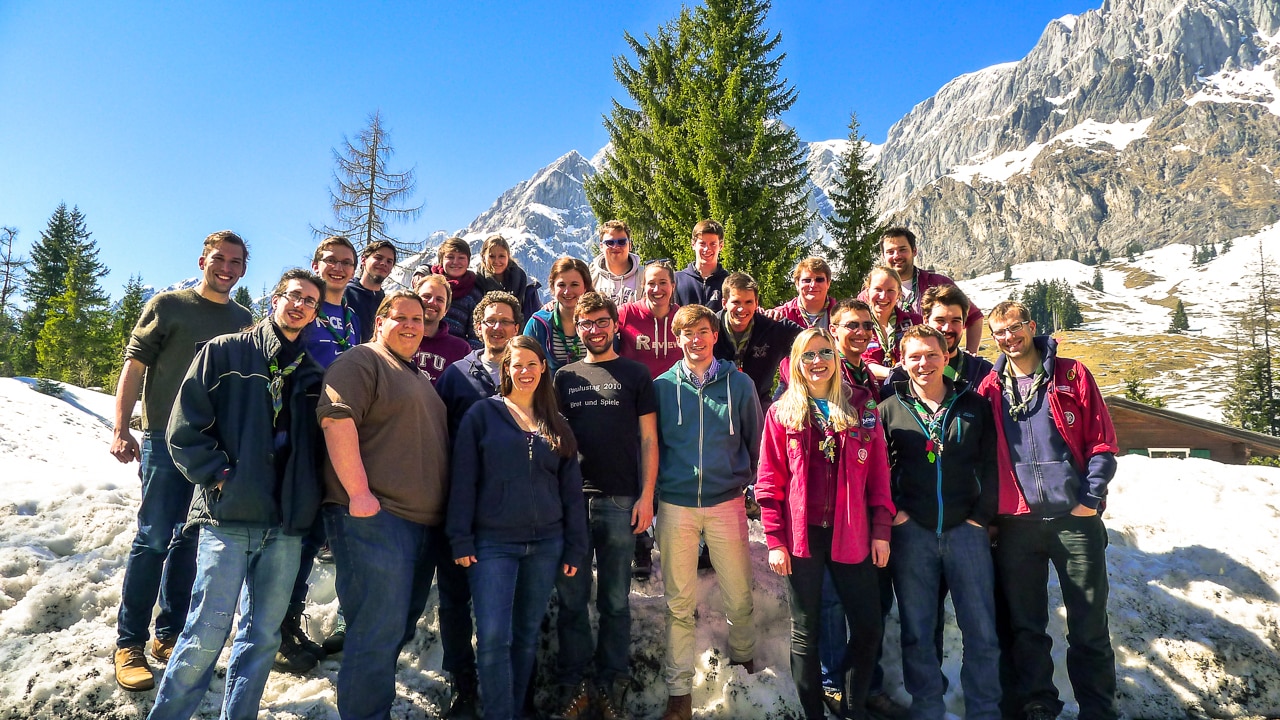 Gruppenfoto der Leiterpatrulle beim Leiterlager am Hochkönig